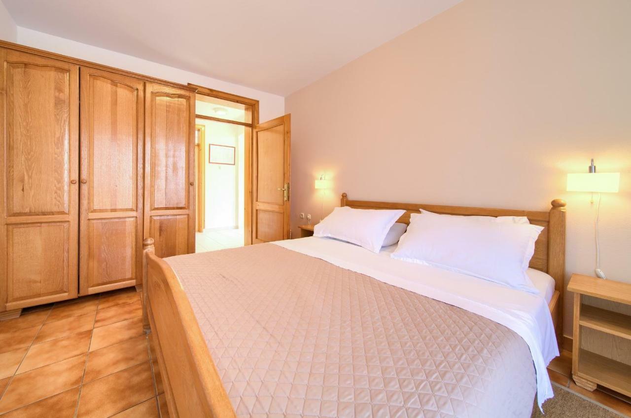 Apartments Loncar Крк Экстерьер фото