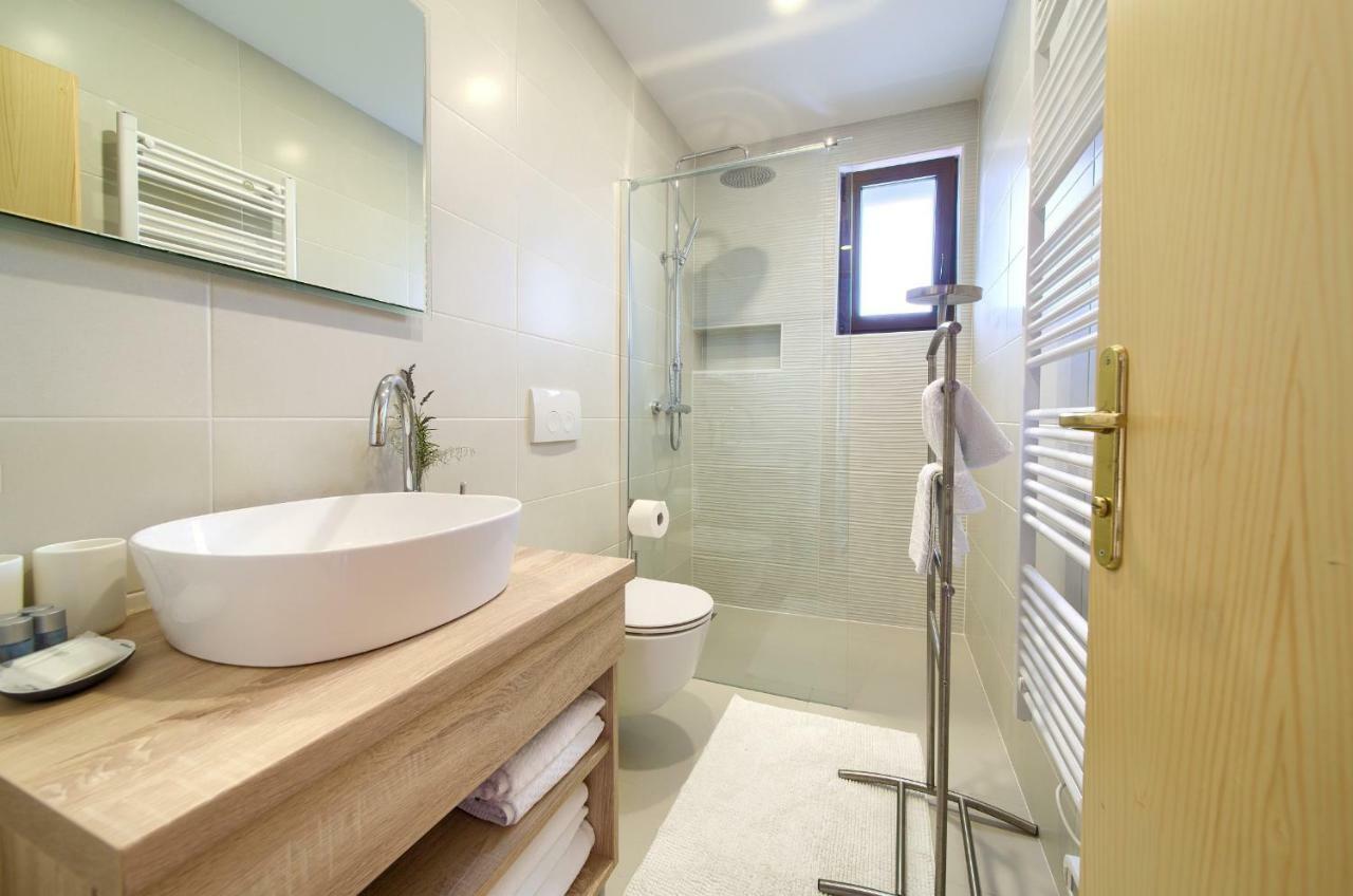 Apartments Loncar Крк Экстерьер фото