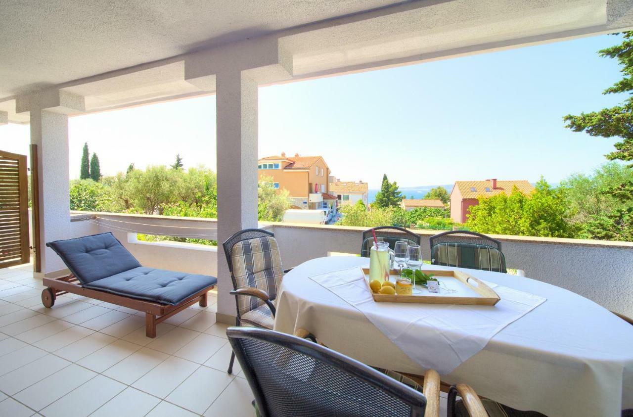 Apartments Loncar Крк Экстерьер фото